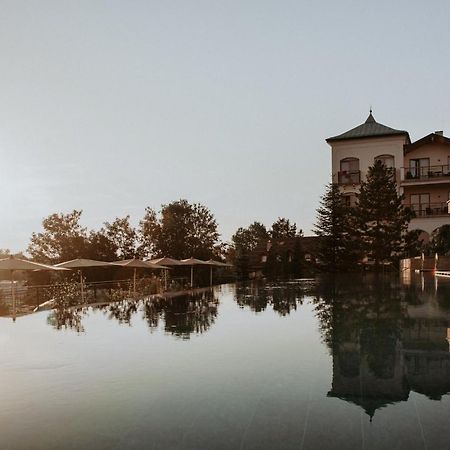 Genussdorf Gmachl - Hotel & Spa Bergheim Exteriör bild