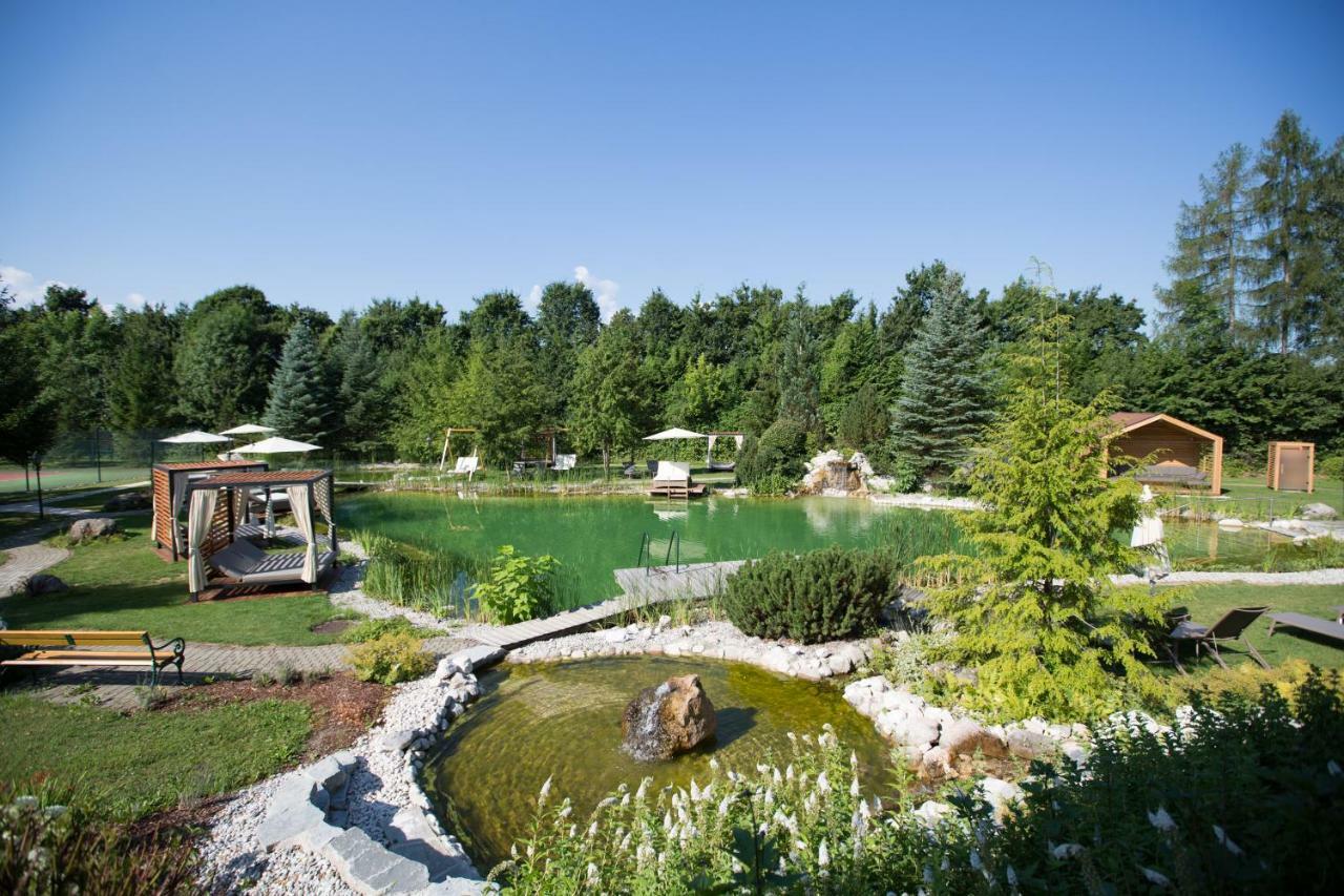 Genussdorf Gmachl - Hotel & Spa Bergheim Exteriör bild